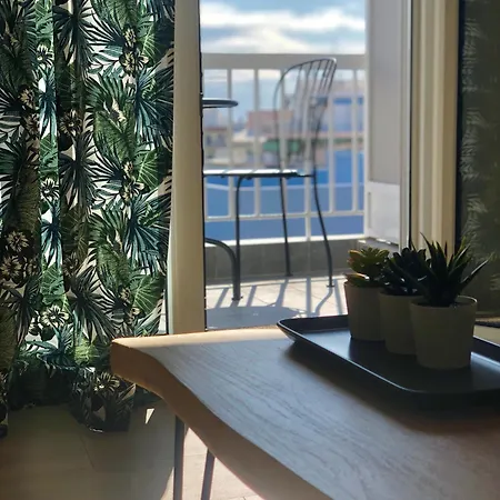 Апартаменты M&s Design House *